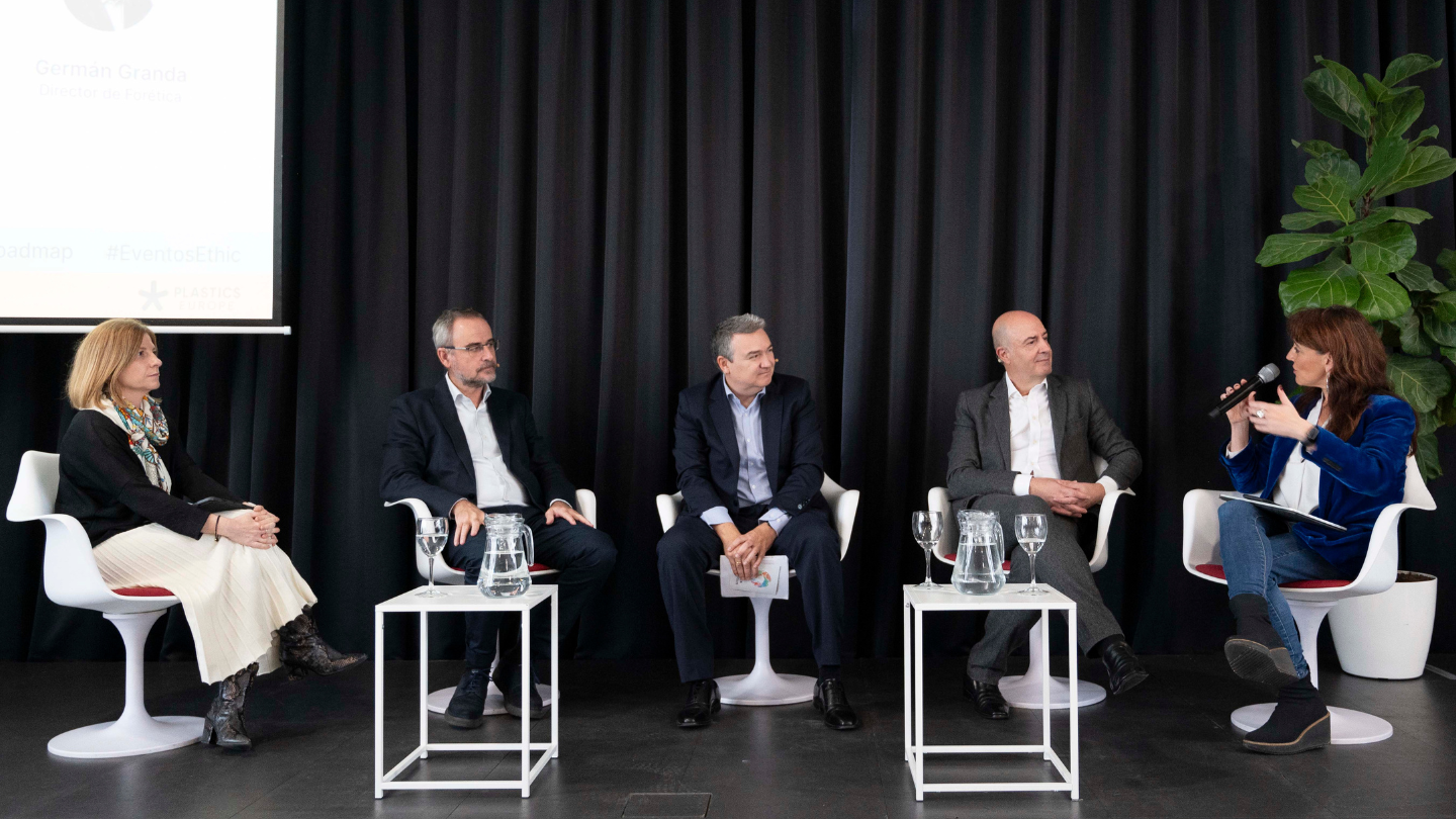 The Plastics Transition con Plastics Europe