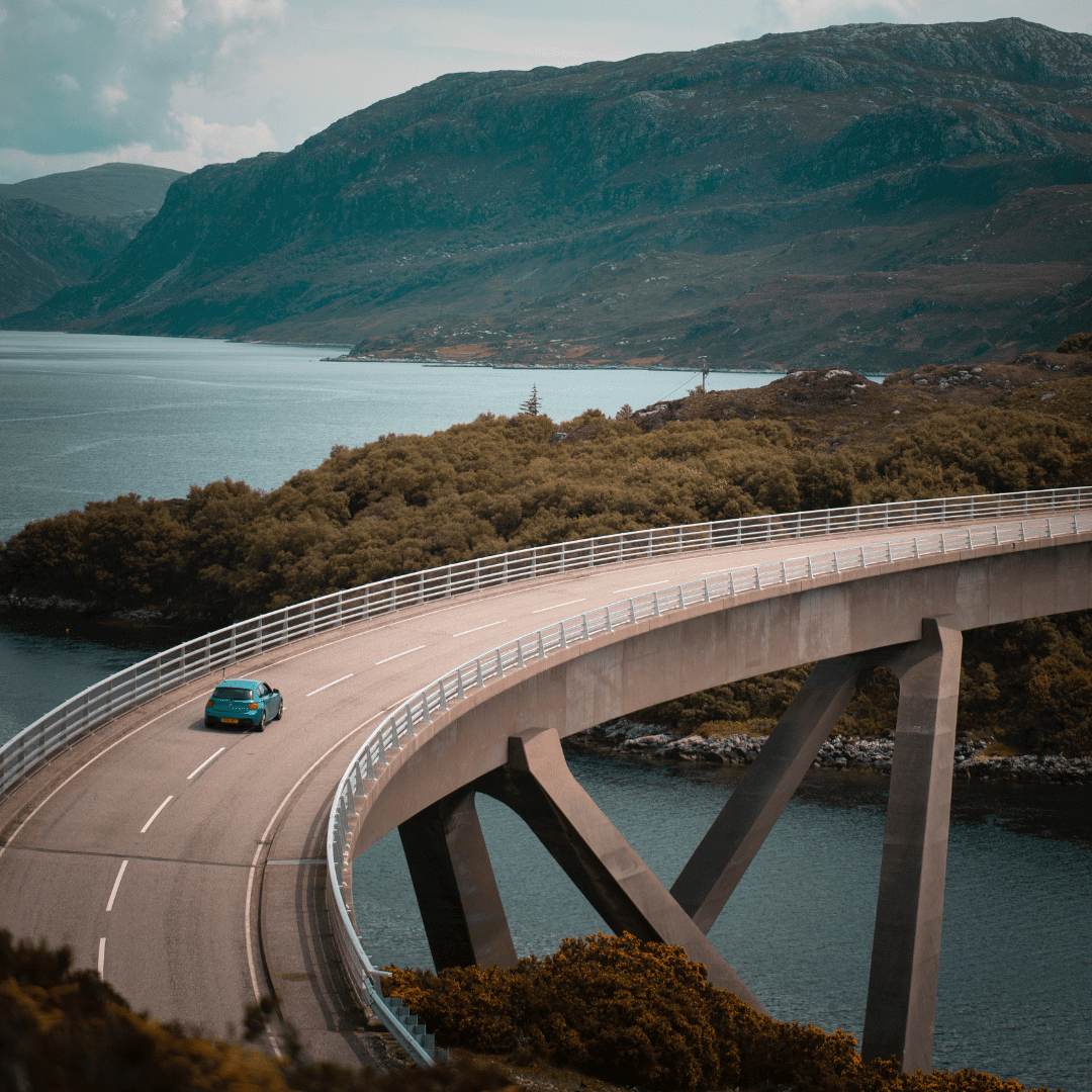 En ruta hacia la sostenibilidad. EthicLab y Bridgestone En ruta hacia la sostenibilidad. EthicLab y Bridgestone